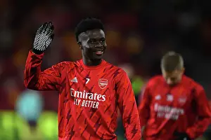 Bukayo Saka's Focus: Arsenal's Star Warming Up Ahead of Brentford Clash (Premier League 2023-24)