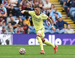 Burnley vs Arsenal: Ben White in Action, 2021-22 Premier League