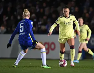 Caitlin Foord in Action: Chelsea Women vs Arsenal Women, FA WSL 2021-22