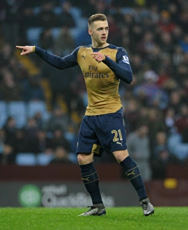 Calum Chambers in Action: Arsenal vs. Aston Villa, Premier League 2015-16