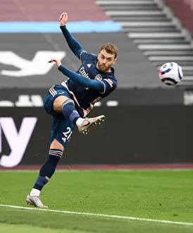 West Ham United V Arsenal 2020-21 Prints: Calum Chambers in Action: Arsenal vs West Ham United, Premier League 2020-21