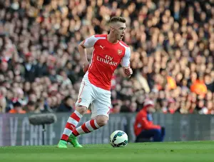 Calum Chambers (Arsenal). Arsenal 3: 0 West Ham United. Barclays Premier League. Emirates Stadium