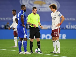 Carabao Cup Showdown: Arsenal vs. Leicester City - Referee Signals Start of Battle