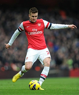 Carl Jenkinson in Action: Arsenal vs. Aston Villa, Premier League 2012-13