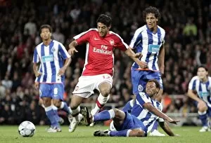 Arsenal v FC Porto 2008-09 Collection: Carlos Vela (Arsenal) Rolando (Porto)