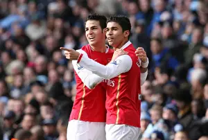 Celebrating Glory: Eduardo and Fabregas Unforgettable Moment as Arsenal Thrash Manchester City, 2-2-2008