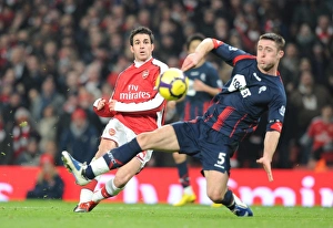 Cesc Fabregas (Arsenal) Gary Cahill (Bolton). Arsenal 4:2 Bolton Wanderers Cesc Fabregas (Arsenal) Gary Cahill (Bolton). Arsenal 4:2 Bolton Wanderers