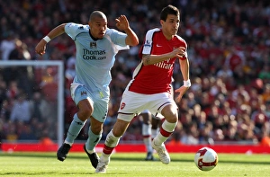 Arsenal V Manchester City 2008-09 Prints: Cesc Fabregas (Arsenal) Nigel De Jong (Man City)