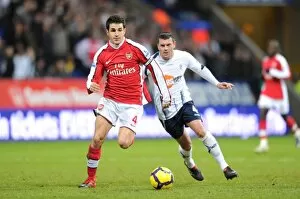 Bolton v Arsenal 2009-10 Collection: Cesc Fabregas (Arsenal) Paul Robinson (Bolton). Bolton Wanderers 0: 2 Arsenal