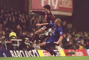 Images Dated 6th January 2006: Cesc Fabregas (Arsenal) Wes Brown (Man Utd). Arsenal 0: 0 Manchester United