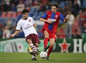 Cesc Fabregas Leads Arsenal to Victory over Steaua Bucharest in UEFA Champions League: 0-1
