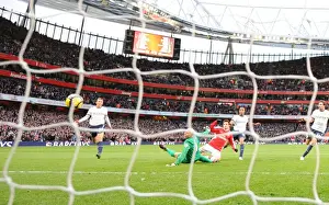 Cesc Fabregas Scores Stunning Goal Past Brad Friedel as Arsenal Cruise to 3-0 Victory over Aston Villa