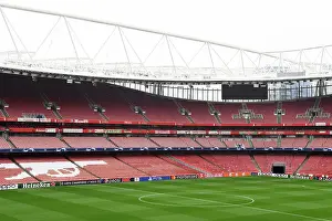 Arsenal V PSV Eindhoven 2023-24 Prints: Champions League Clash: Arsenal FC vs PSV Eindhoven at Emirates Stadium, 2023/24