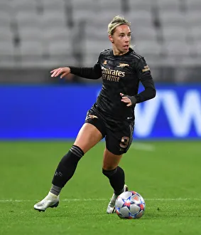 Olympic Lyonnais V Arsenal Women 2022-23 Prints: Champions League Clash: Olympique Lyonnais vs. Arsenal Women - Group C Showdown