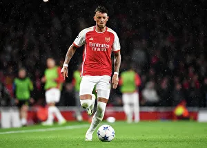 Champions League Showdown: Arsenal vs PSV Eindhoven at Emirates Stadium - Ben White's Action-Packed Performance