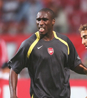 Champions League Showdown: Ajax vs. Arsenal (2005-06)