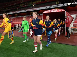 Arsenal Women V Barcelona Women 2021-22 Prints: Champions League Showdown: Arsenal Women vs. FC Barcelona
