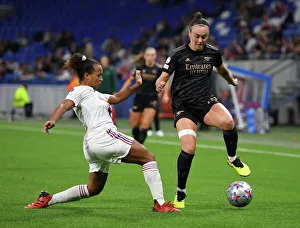Olympic Lyonnais V Arsenal Women 2022-23 Prints: Champions League Showdown: Caitlin Foord vs