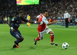 Paris Saint Gernain v Arsenal 2016-17 Collection: Champions League Showdown: Cazorla vs. Aurier - Paris Saint-Germain vs