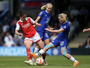 Arsenal Women Collection: Chelsea Women v Arsenal Women 2022-23