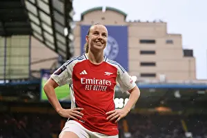 Chelsea Women V Arsenal Women 2024-25 Prints: Chelsea FC v Arsenal FC - Barclays Women's Super League