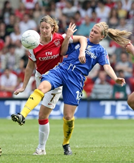 Ciara Grant (Arsenal) Sophie Walton (Leeds)