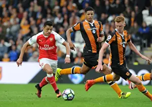 Clash of Forces: Sanchez vs Davies & Clucas - Hull City vs Arsenal (2016-17)
