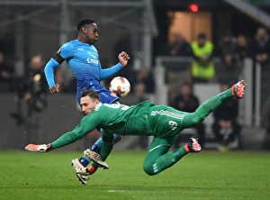 AC Milan V Arsenal 2017-18 Prints: Clash of the Goalkeepers: Danny Welbeck vs