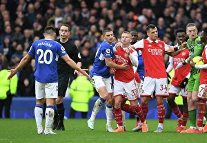 Clash at Goodison Park: Zinchenko vs. Maupay - Arsenal vs. Everton (2022-23)