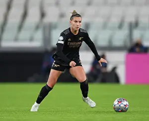 Clash in Group C: Juventus vs. Arsenal - UEFA Women's Champions League (November 2022)
