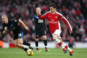 Clash of Legends: Fabregas vs. Scholes in Arsenal's 1:3 Loss to Manchester United, 2010