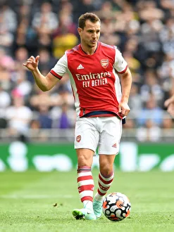 Clash of London Rivals: Tottenham Hotspur vs. Arsenal - The Ultimate Football Battle