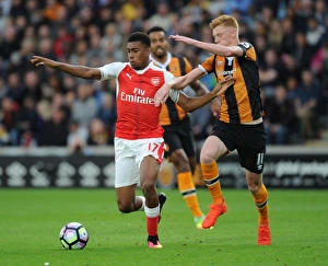Clash of the Midfield: Iwobi vs. Clucas in Hull vs. Arsenal Premier League Showdown