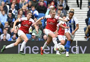 Clash of Midfield Maestros: Kim Little vs Fern Whelan in FA WSL Showdown