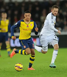 Clash of the Midfield Maestros: Oxlade-Chamberlain vs Sigurdsson (Swansea vs Arsenal, 2014-15)