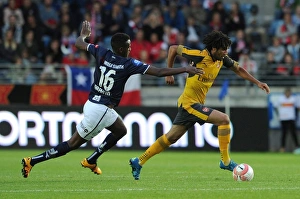 Viking FK V Arsenal 2016-17 Prints: Clash of Midfield Titans: Elneny vs