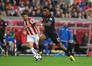 Clash of Midfielders: Iwobi vs Allen - Stoke City vs Arsenal, Premier League 2017-18