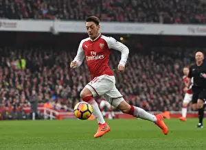 Arsenal V Tottenham Hotspur 2017-18 Prints: Clash of Rivals: Mesut Ozil in the Heart of the Arsenal-Tottenham Battle (2017-18)