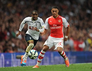 Clash of Rivals: Oxlade-Chamberlain vs. Rose in the Intense Arsenal vs. Tottenham Rivalry (Barclays Premier League)