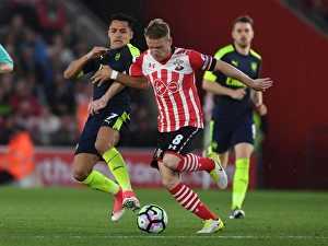 Clash at St. Mary's: Alexis Sanchez vs. Steven Davis in Premier League Showdown