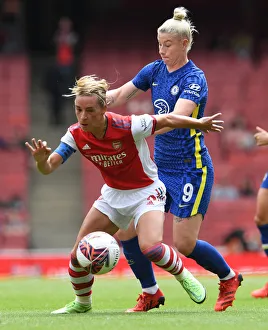 Arsenal Women V Chelsea Women - Mind Series 2021-22 Prints: Clash of Stars: Nobbs vs. England - Arsenal Women vs