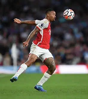 Clash of Titans: Arsenal vs Manchester City - Battle for Premier League Supremacy (2023-24)