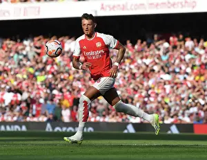 Clash of Titans: Arsenal vs Manchester United - Battle for Premier League Supremacy (2023-24)