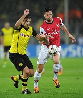 Borussia Dortmund V Arsenal 2013-14 Prints: Clash of Titans: Borussia Dortmund vs. Arsenal - UEFA Champions League (2013-14)