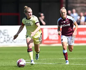 West Ham United Women V Arsenal Women 2021-22 Prints: Clash of Titans: Kim Little vs