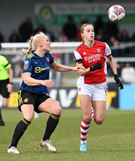 Clash of Titans: Miedema vs. Thorisdottir - Arsenal Women vs Manchester United Women in FA WSL: A Battle of Football Giants