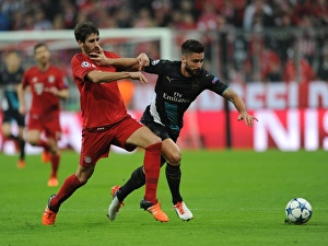 Clash of Titans: Olivier Giroud vs. Javi Martinez - A Champions League Showdown