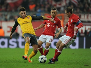 Bayern Munich V Arsenal 2016-17 Prints: Clash of Titans: Oxlade-Chamberlain vs. Lahm - Arsenal vs. Bayern Munich UCL Showdown