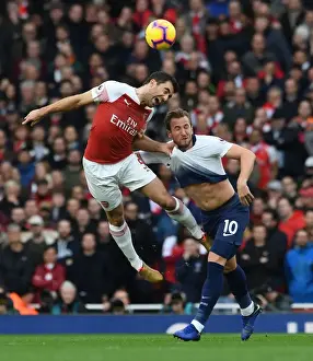 Clash of Titans: Sokratis vs. Harry Kane - Arsenal vs. Tottenham's Intense Battle for Premier League Supremacy (December 2018)