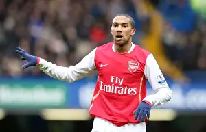 Clichy Faces Chelsea: Arsenal's 2:1 Battle in the Barclays Premier League